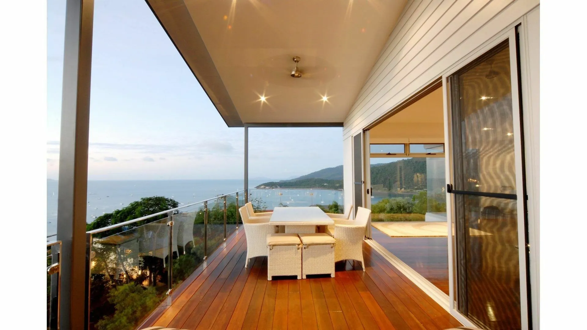 Horizon Way Apartment Airlie Beach Australia
