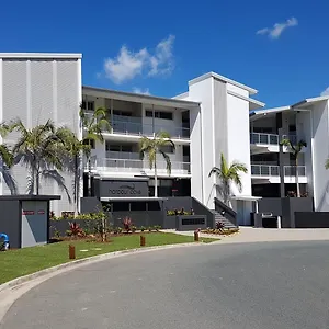 Harbour Cove Hotel